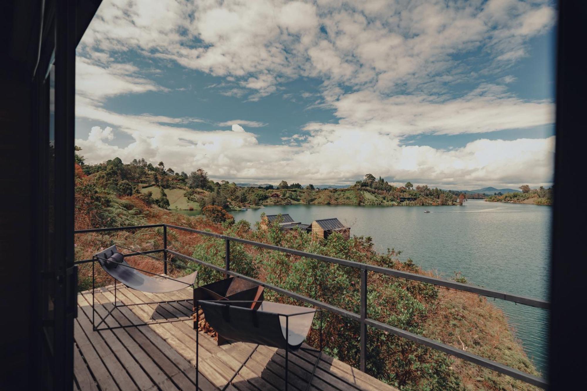 The Boato Hotel Guatape Ngoại thất bức ảnh View of the lake from the hotel